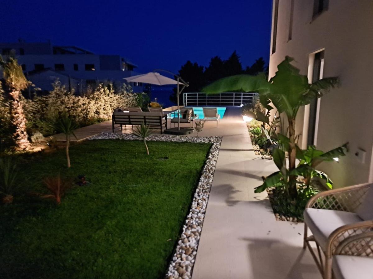 Apartment With Private Pool سبليت المظهر الخارجي الصورة