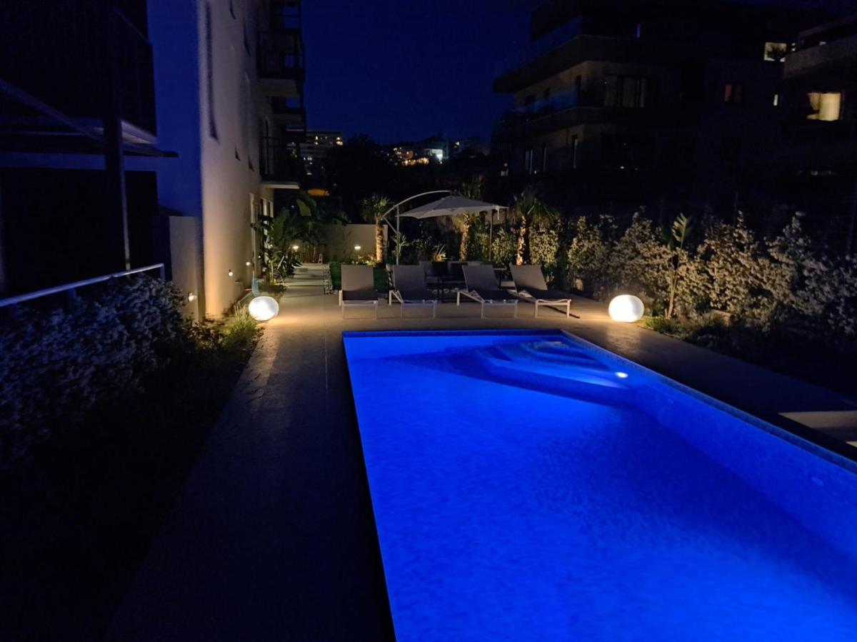 Apartment With Private Pool سبليت المظهر الخارجي الصورة