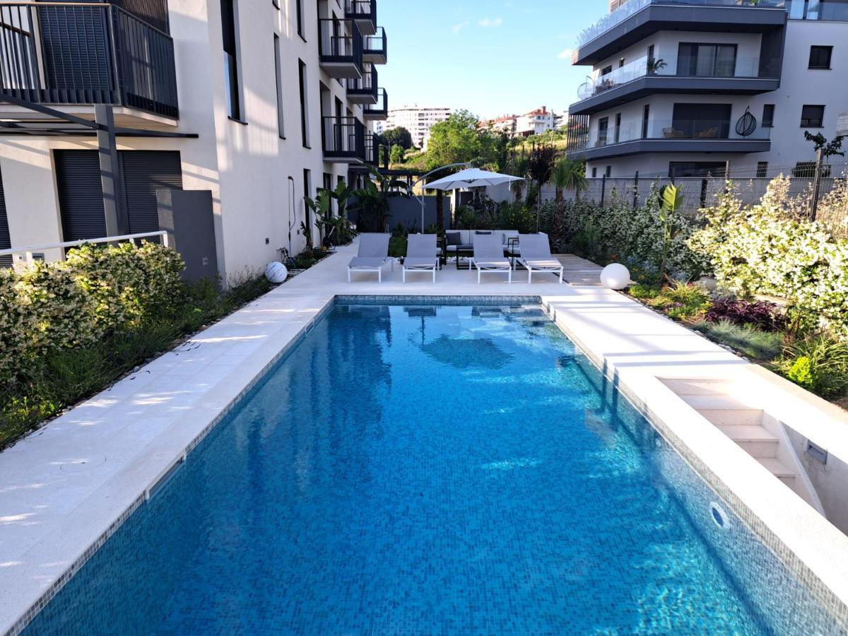 Apartment With Private Pool سبليت المظهر الخارجي الصورة